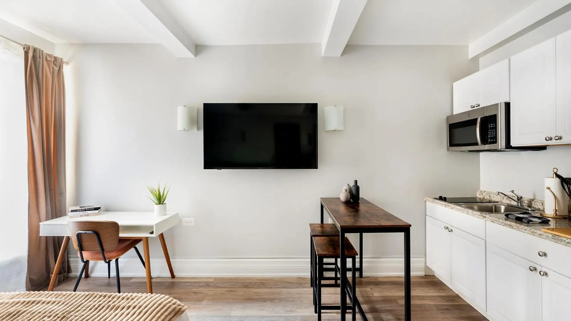 Apartment 73-410 Luxury 24 Dm New Studio Uws Gym Laundry New York United States
